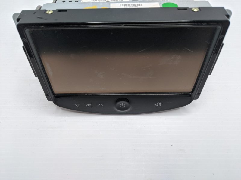 UNLOCKED 15-16 TRAX OEM RADIO 42349357 UF7 w/U2K - Image 2