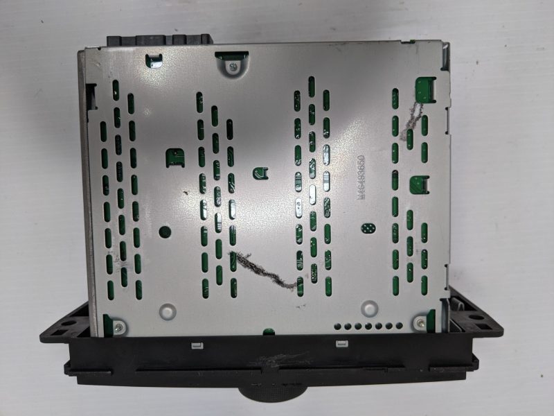 UNLOCKED 2008 ENCLAVE OEM RADIO 25831565 - Image 5