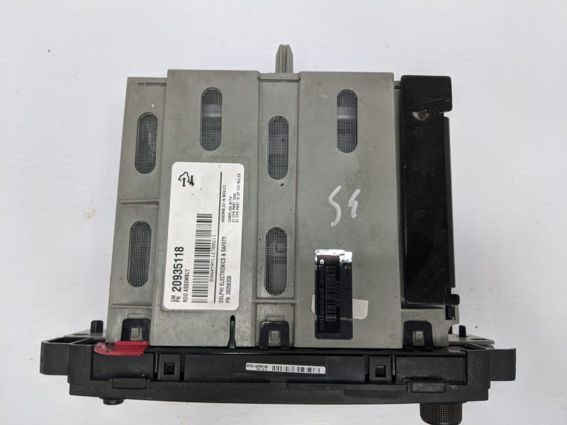 UNLOCKED 2010 GMC ACADIA OEM RADIO 20935118 US8 - Image 2