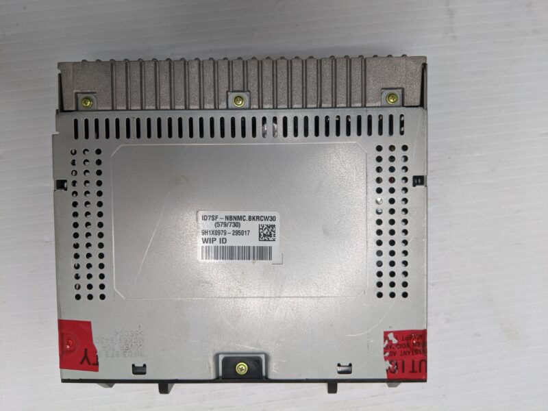 UNLOCKED 20-22 CHEVY SPARK OEM RADIO 42724500 IOR - Image 3