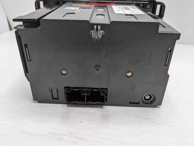 UNLOCKED 2010 GMC ACADIA OEM RADIO 20935118 US8 - Image 5