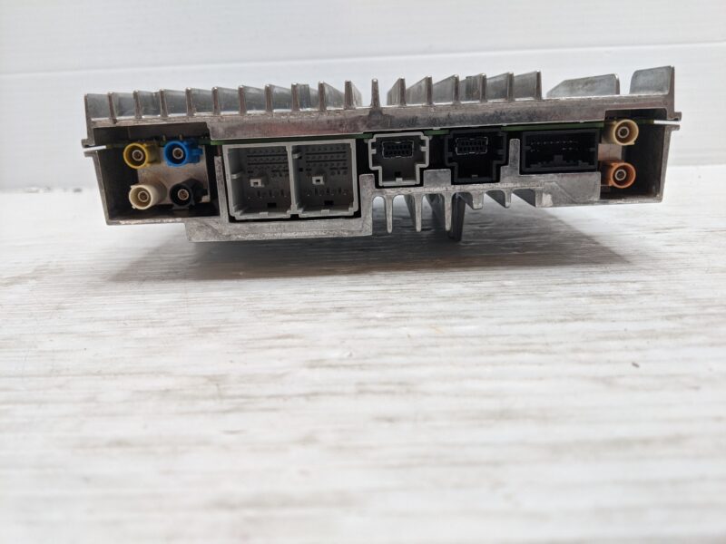 UNLOCKED 21-22 CHEVY SILVERADO INFOTAINMENT RADIO RECEIVER 84924098 IOT UQA - Image 2