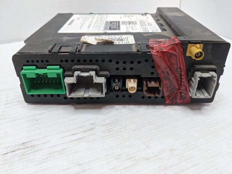 UNLOCKED 17-19 SILVERADO OEM RADIO 84361174 IO5 UQ3 - Image 2