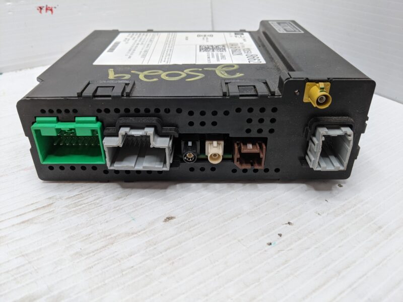 UNLOCKED 15-16 CHEVY CADILLAC GMC BUICK OEM RADIO 13598662 IO6 - Image 2
