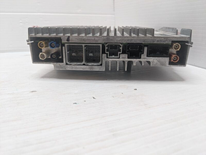 UNLOCKED 21-24 CHEVY SILVERADO OEM INFOTAINMENT RADIO 84989264 IOS - Image 2