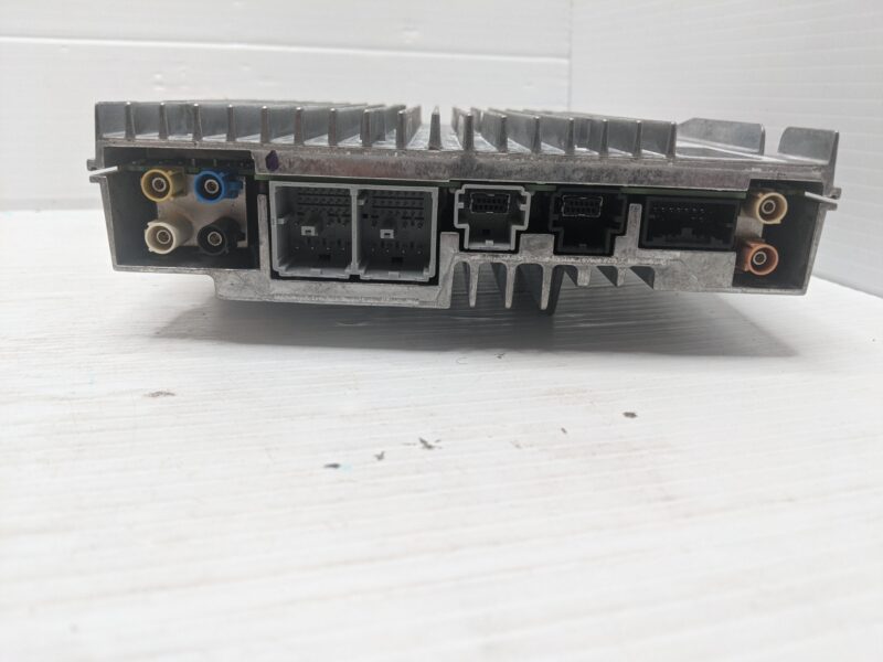 UNLOCKED 21-24 CHEVY SILVERADO BLAZER OEM INFOTAINMENT RADIO 84989264 IOS - Image 2