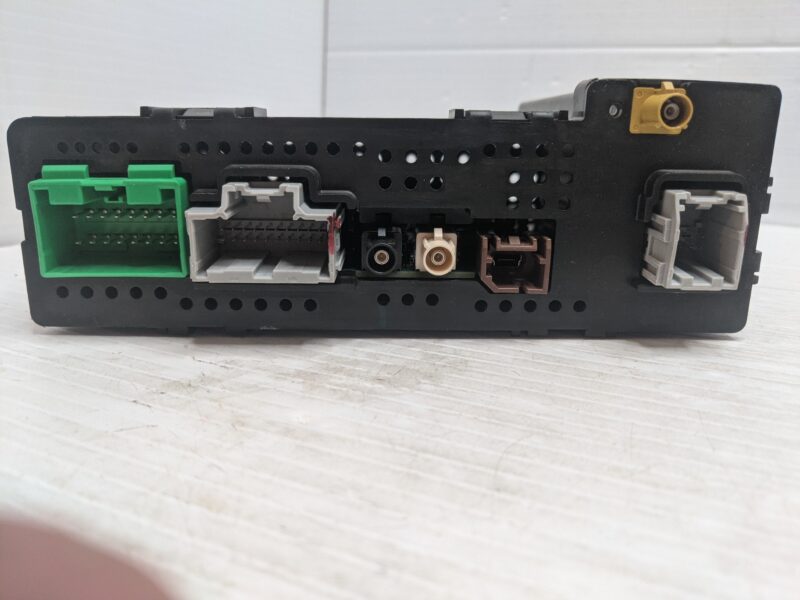 UNLOCKED 16-18 CHEVY CADILLAC GMC BUICK OEM RADIO MODULE 23402905 IO6 - Image 2