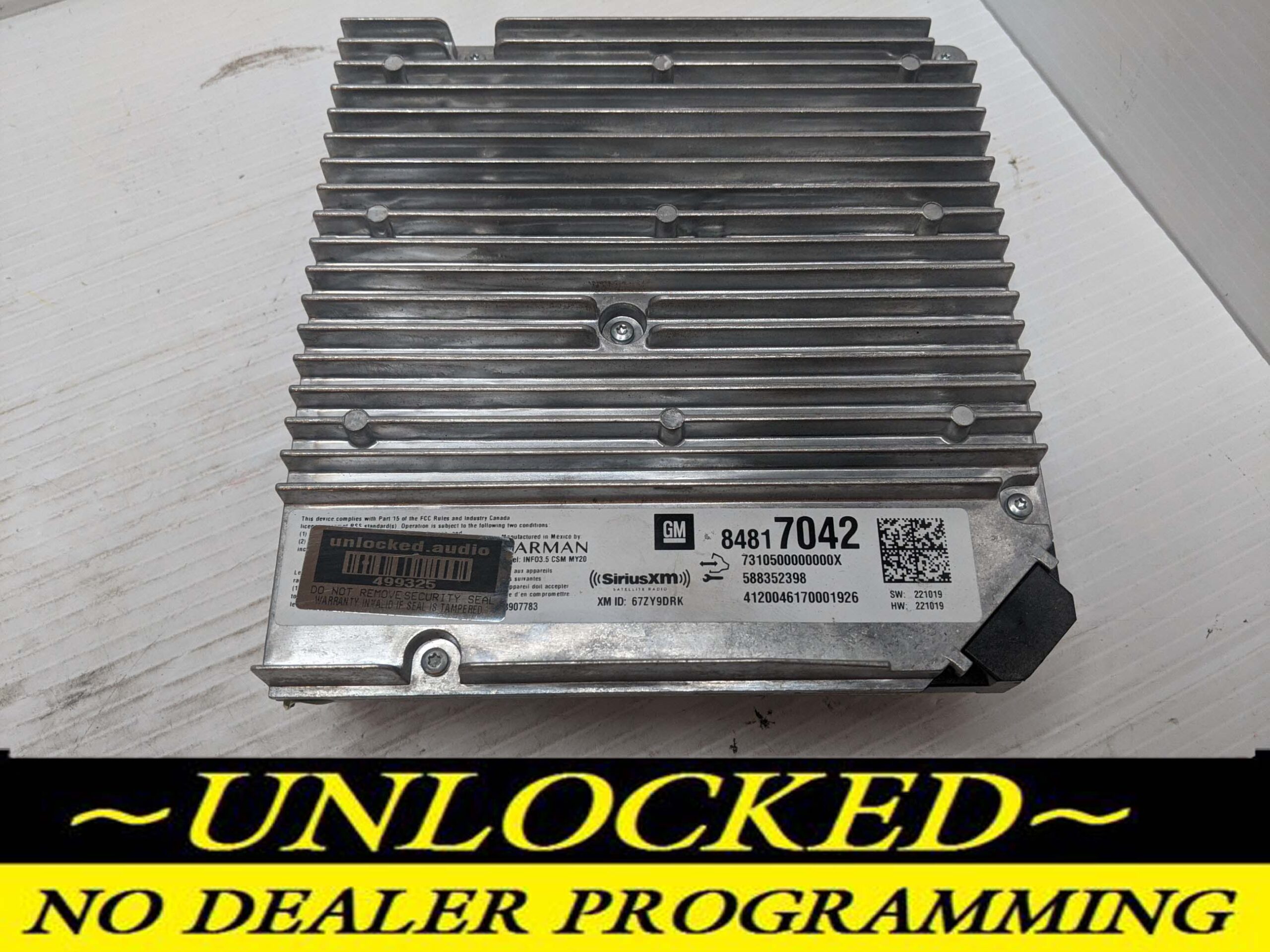 UNLOCKED 20-23 GMC CHEVY SILVERADO TRAVERSE BLAZER TRAILBLAZER CAMARO INFOTAINMENT RADIO RECEIVER 84817042 IOU