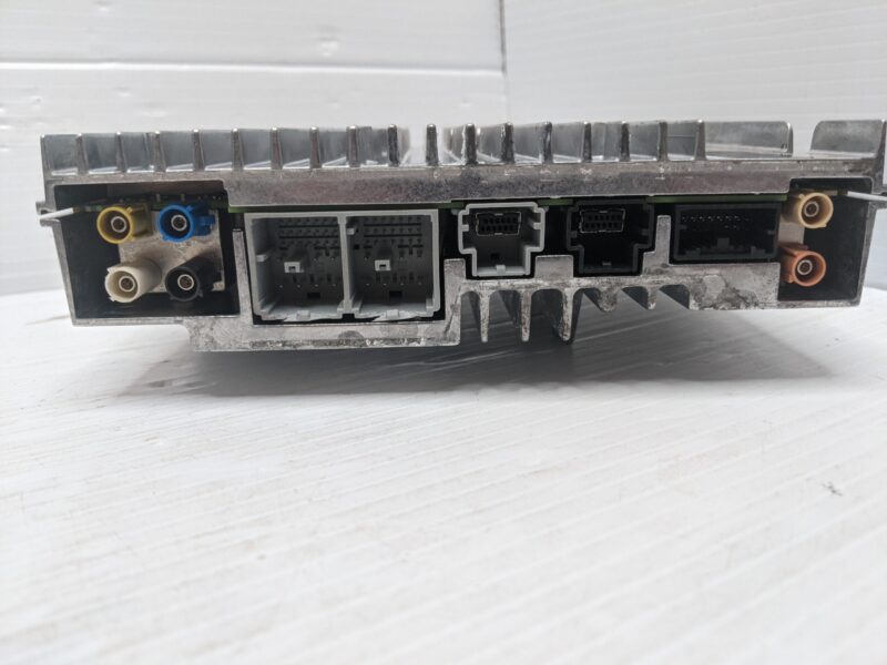 UNLOCKED 21-23 CHEVY SILVERADO TRAVERSE BLAZER TRAILBLAZER CAMARO INFOTAINMENT RADIO RECEIVER 85556042 IOU - Image 2