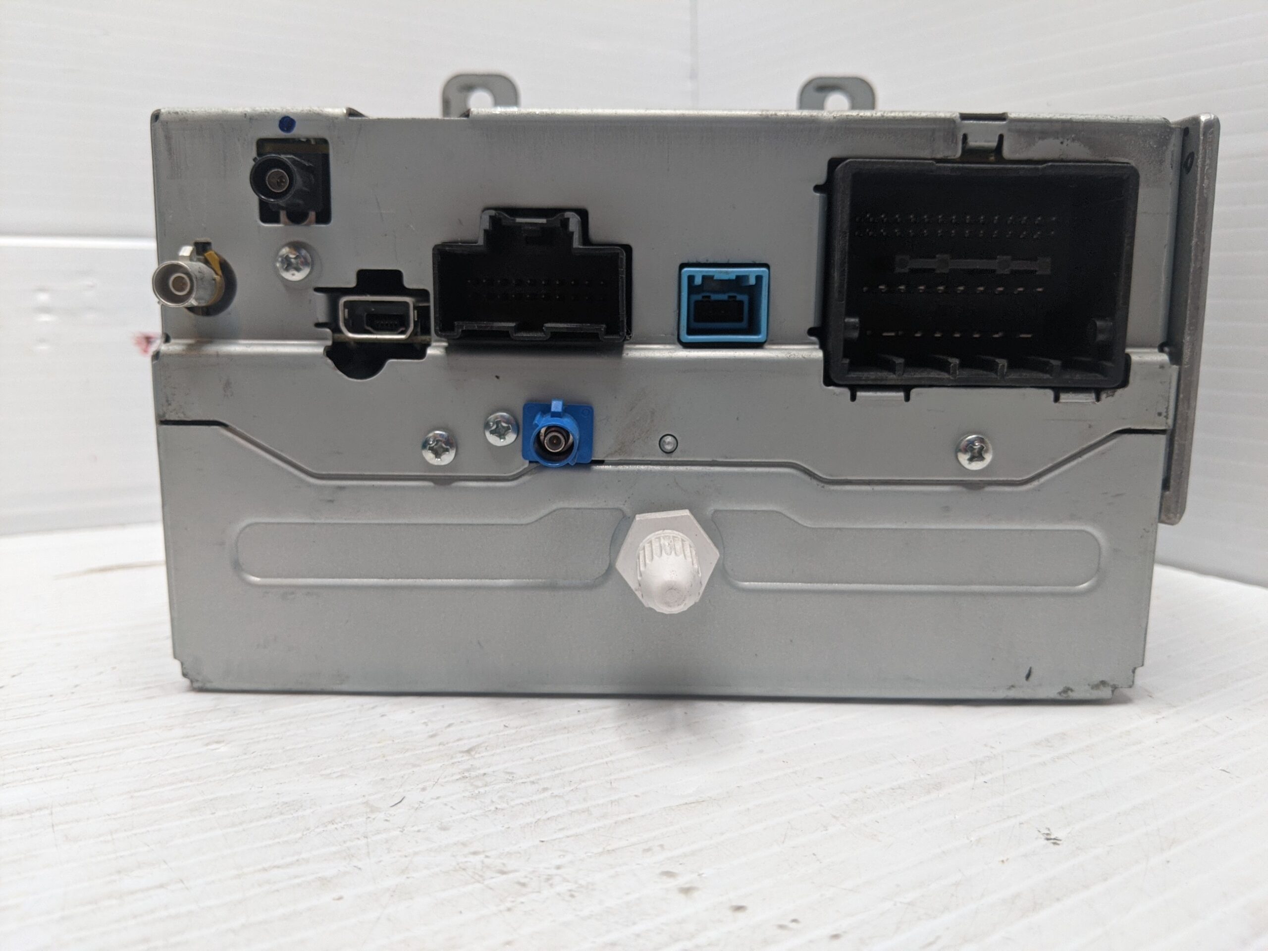 UNLOCKED 2015-2019 BUICK ENCORE CASCADA VERANO OEM RADIO 84062099 UHQ - Image 3