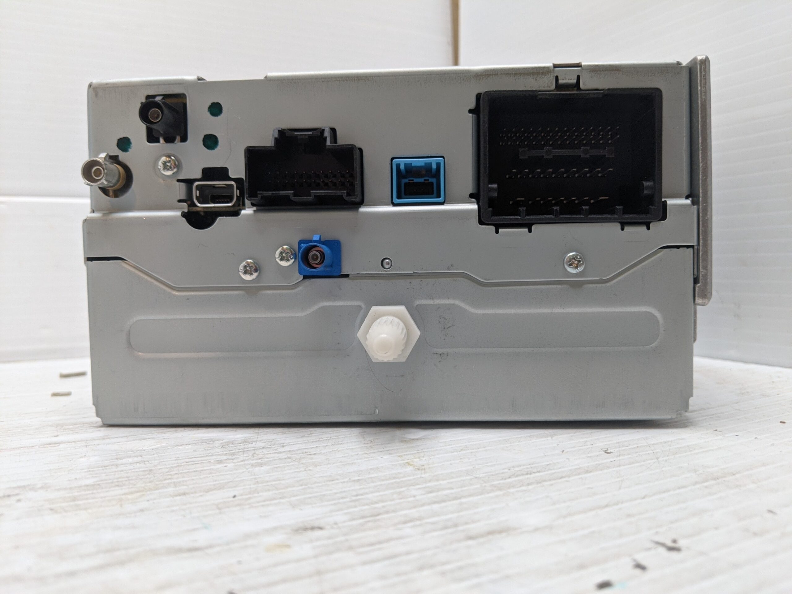 UNLOCKED 2015-2019 BUICK ENCORE CASCADA VERANO OEM RADIO 84062099 UHQ - Image 3