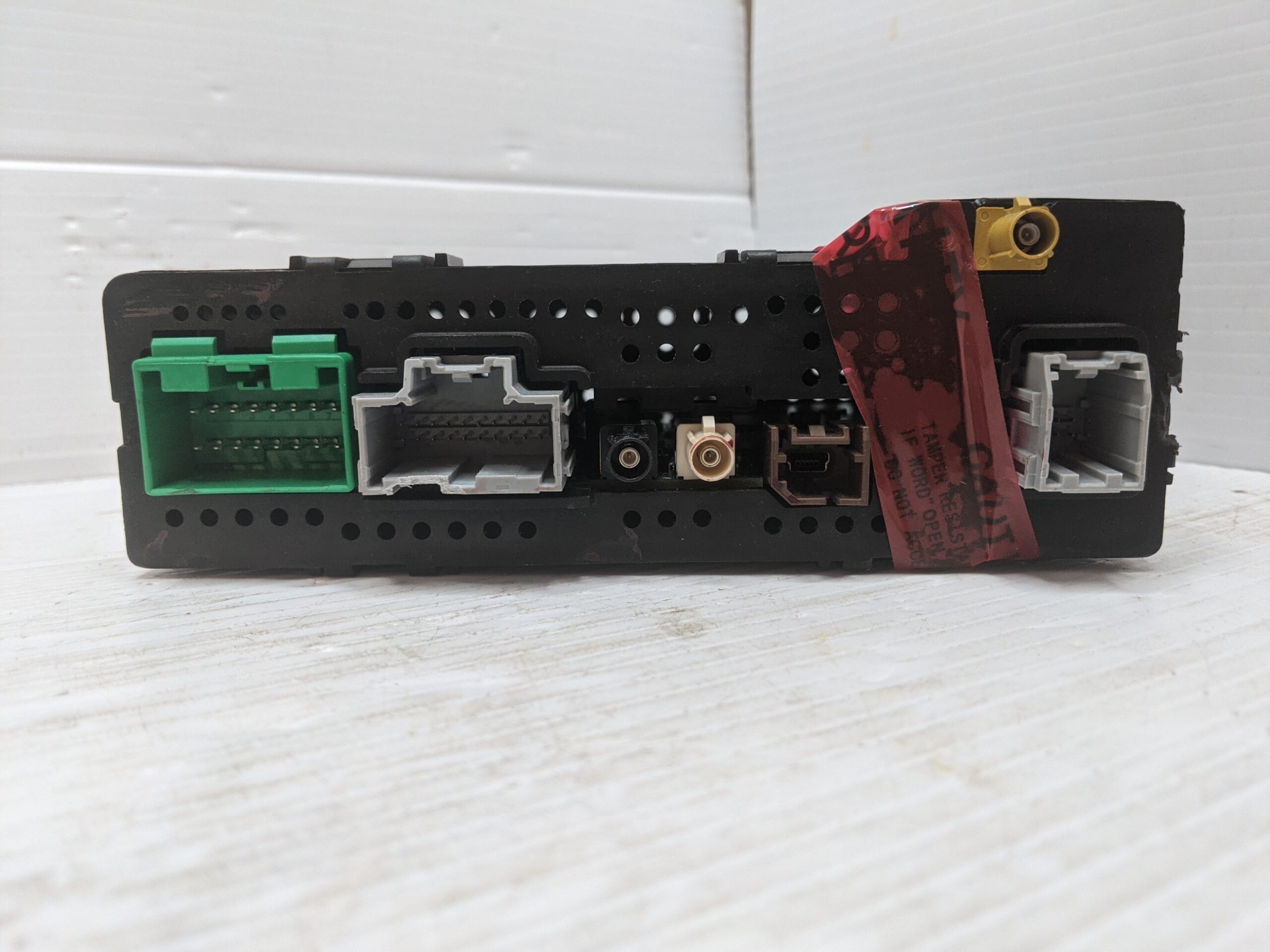 UNLOCKED 2017 CHEVY VOLT OEM RADIO 84102334 IO5 w/U2K - Image 2