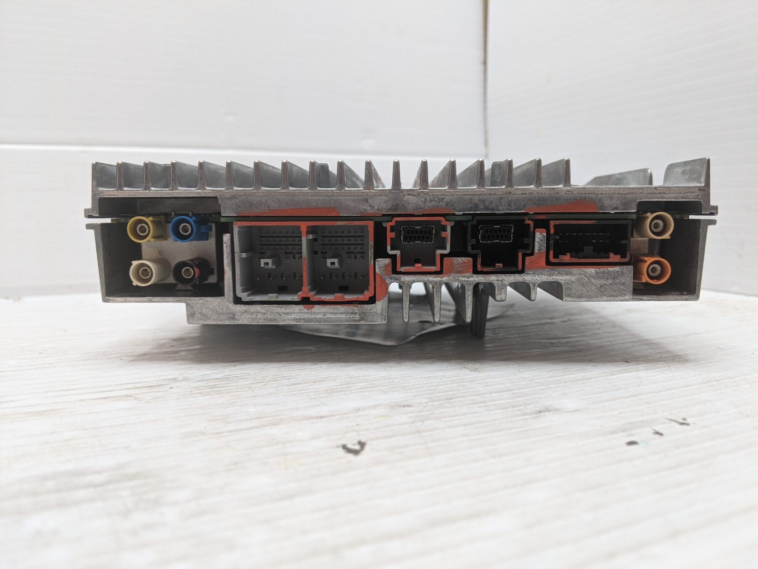 UNLOCKED 21-24 CHEVY SILVERADO TRAVERSE BLAZER TRAILBLAZER CAMARO INFOTAINMENT RADIO RECEIVER 84780678 IOS - Image 2