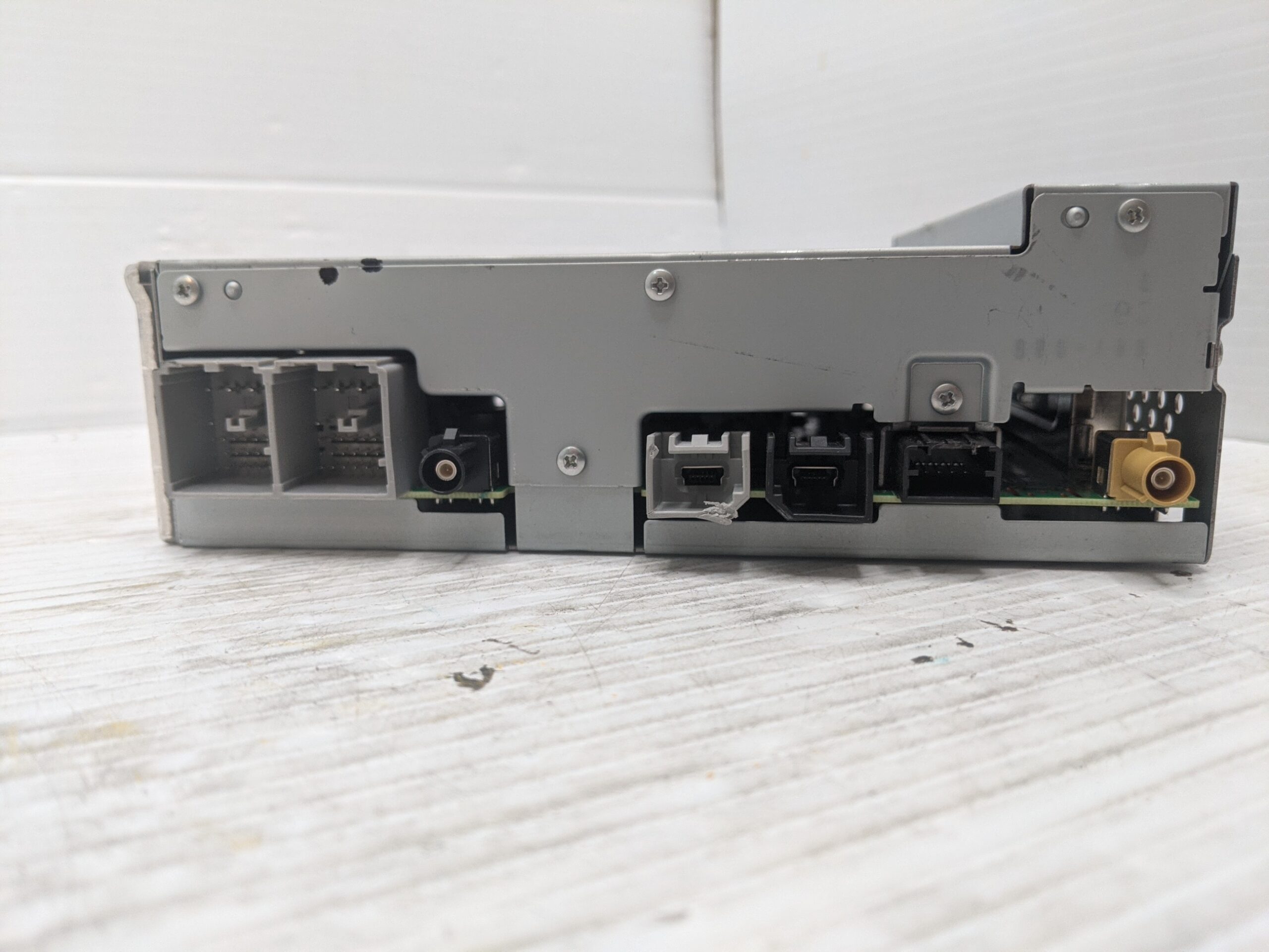 UNLOCKED 20-23 SILVERADO SIERRA CANYON COLORADO OEM RADIO 84799524 IOR - Image 2