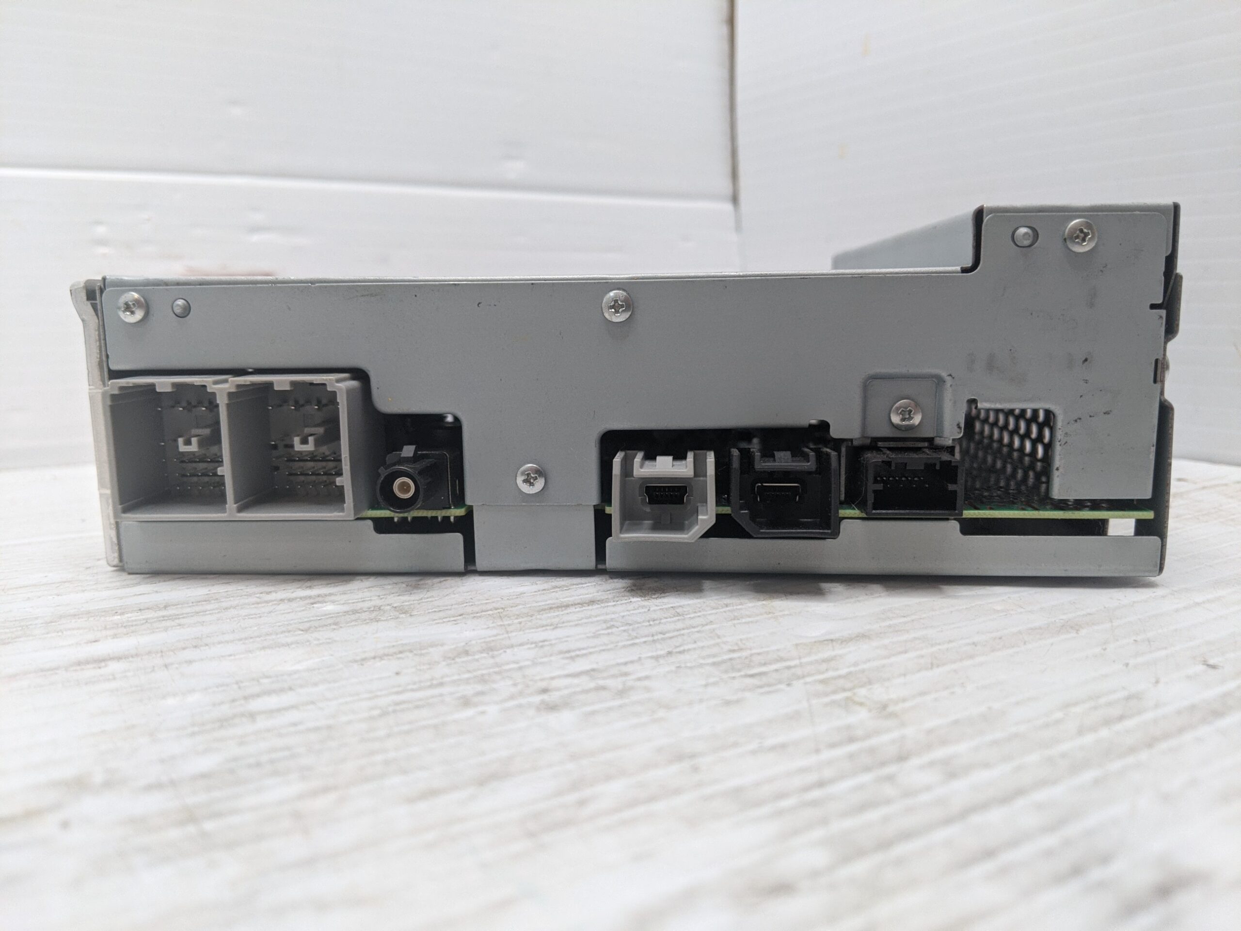 UNLOCKED 19-23 SILVERADO SIERRA COLORADO CANYON OEM RADIO 84762970 IOR - Image 2