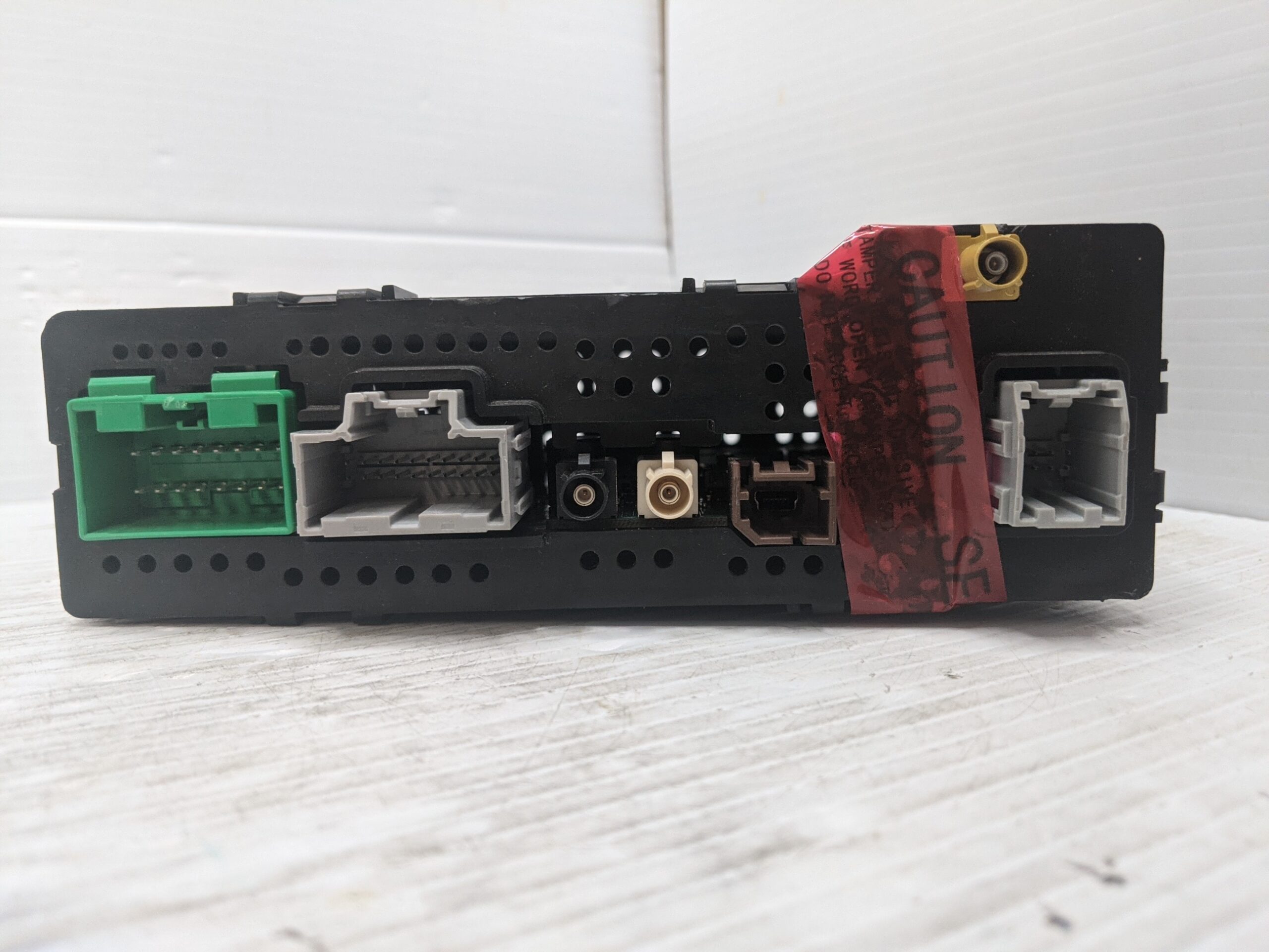 UNLOCKED 17 SILVERADO SIERRA TAHOE YUKON ESCALADE OEM RADIO MODULE 84222864 IO5 - Image 2