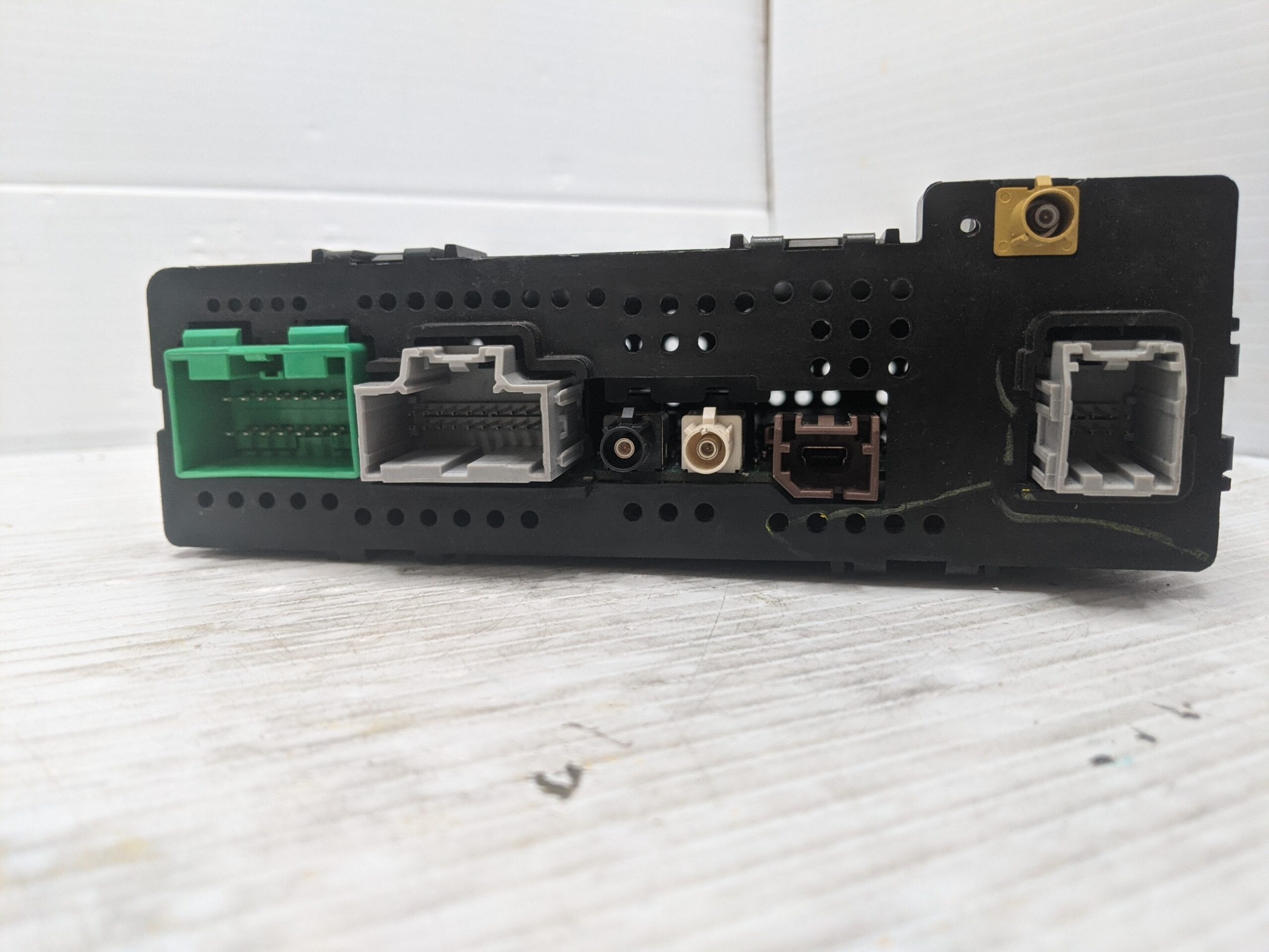 UNLOCKED 18-20 SILVERADO TAHOE EQUINOX SUBURBAN CORVETTE YUKON SIERRA ACADIA LACROSSE ENCORE ENCLAVE XT5 ESCALADE OEM RADIO 84361176 - Image 2