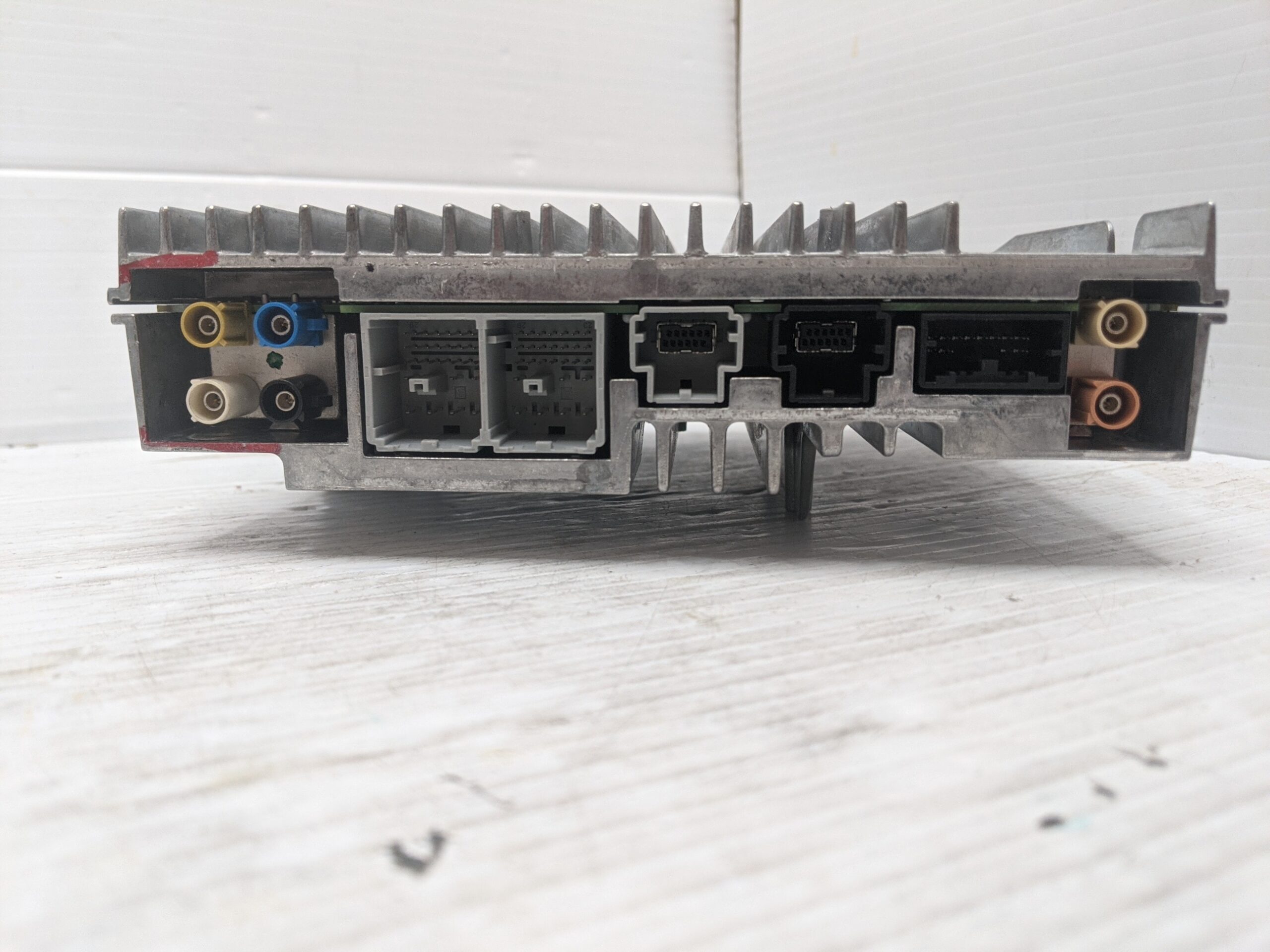 UNLOCKED 21-22 CHEVY SILVERADO INFOTAINMENT RADIO RECEIVER 84989265 IOT - Image 2