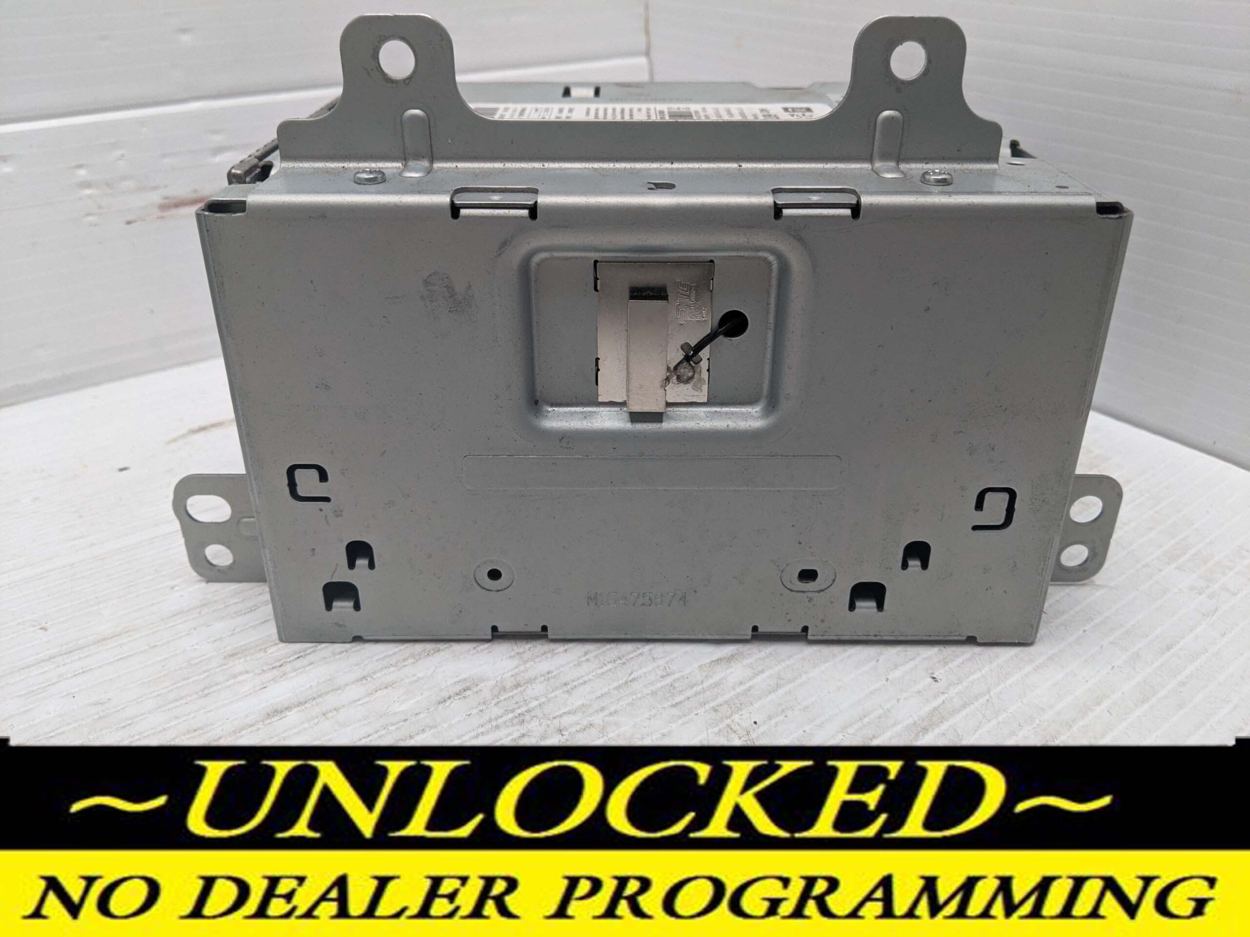 UNLOCKED 14-16 EQUINOX TERRAIN CAMARO OEM RADIO 84026074 UFU
