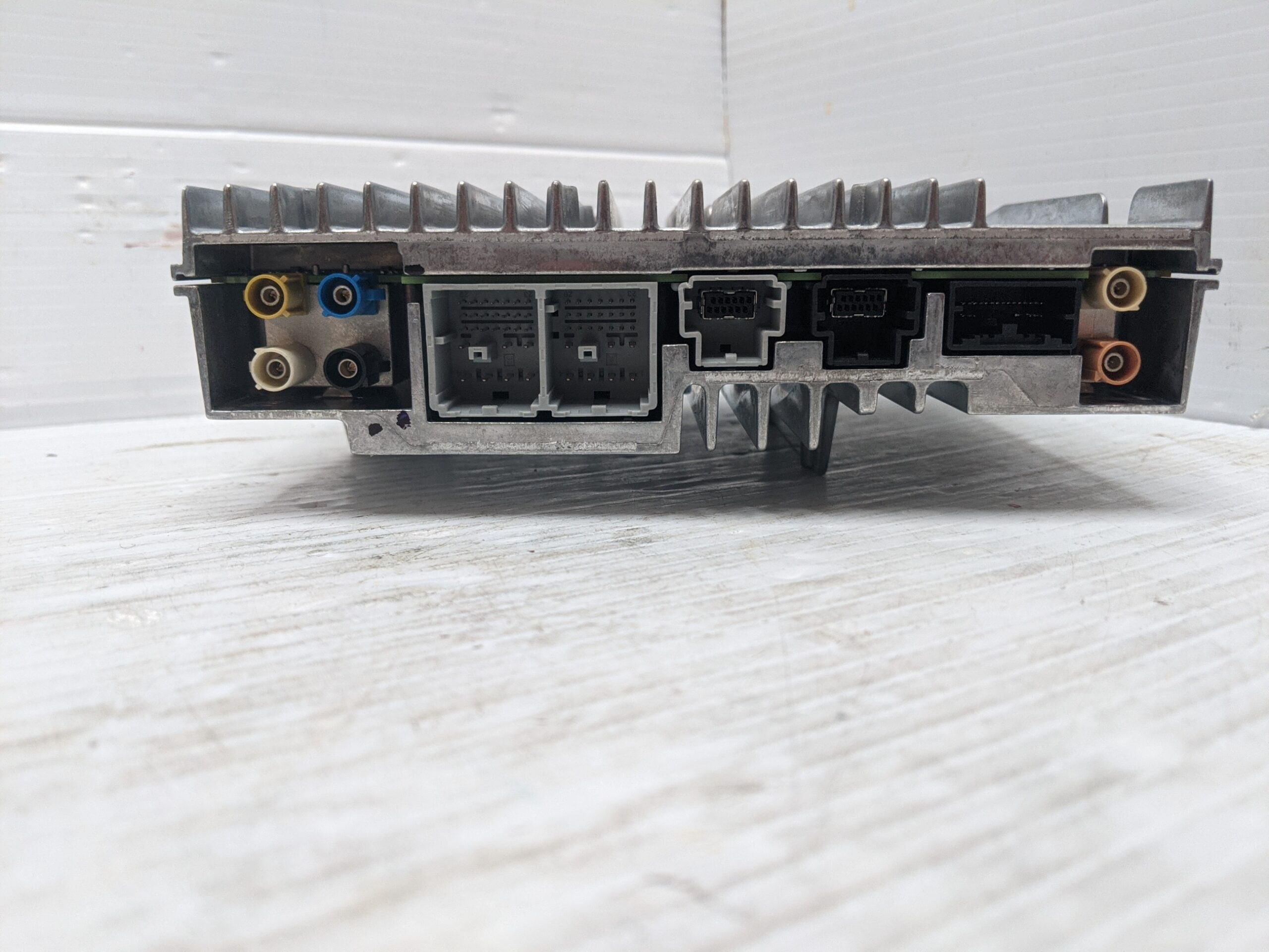 UNLOCKED 21-22 CHEVY SILVERADO INFOTAINMENT RADIO RECEIVER 84989265 IOT - Image 2