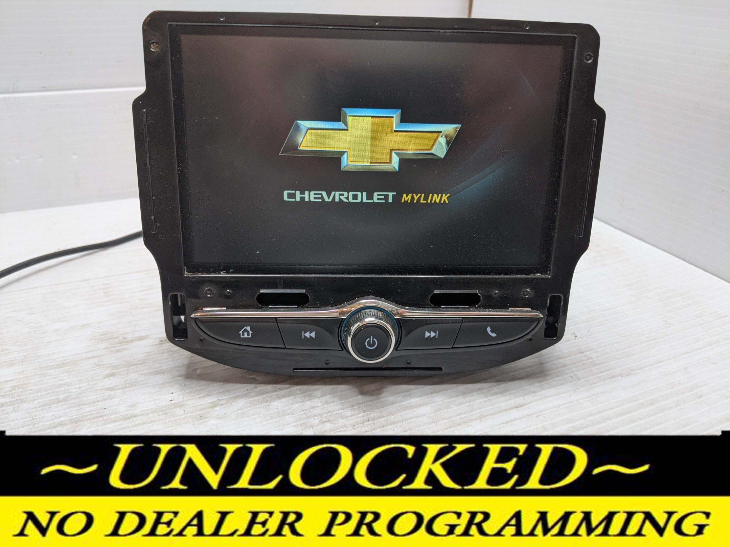 UNLOCKED 17-21 TRAX OEM RADIO 42518015 IOA