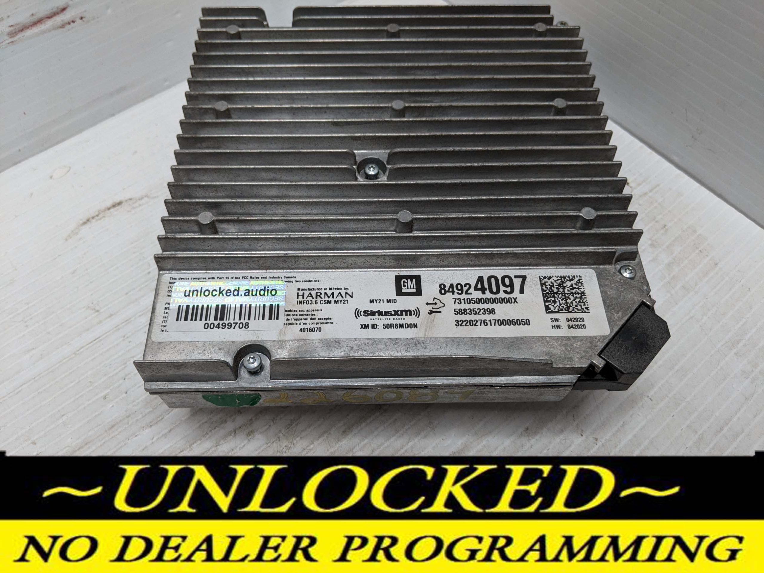 UNLOCKED 21-24 GMC SIERRA CHEVY SILVERADO OEM INFOTAINMENT RADIO 84924097 IOS