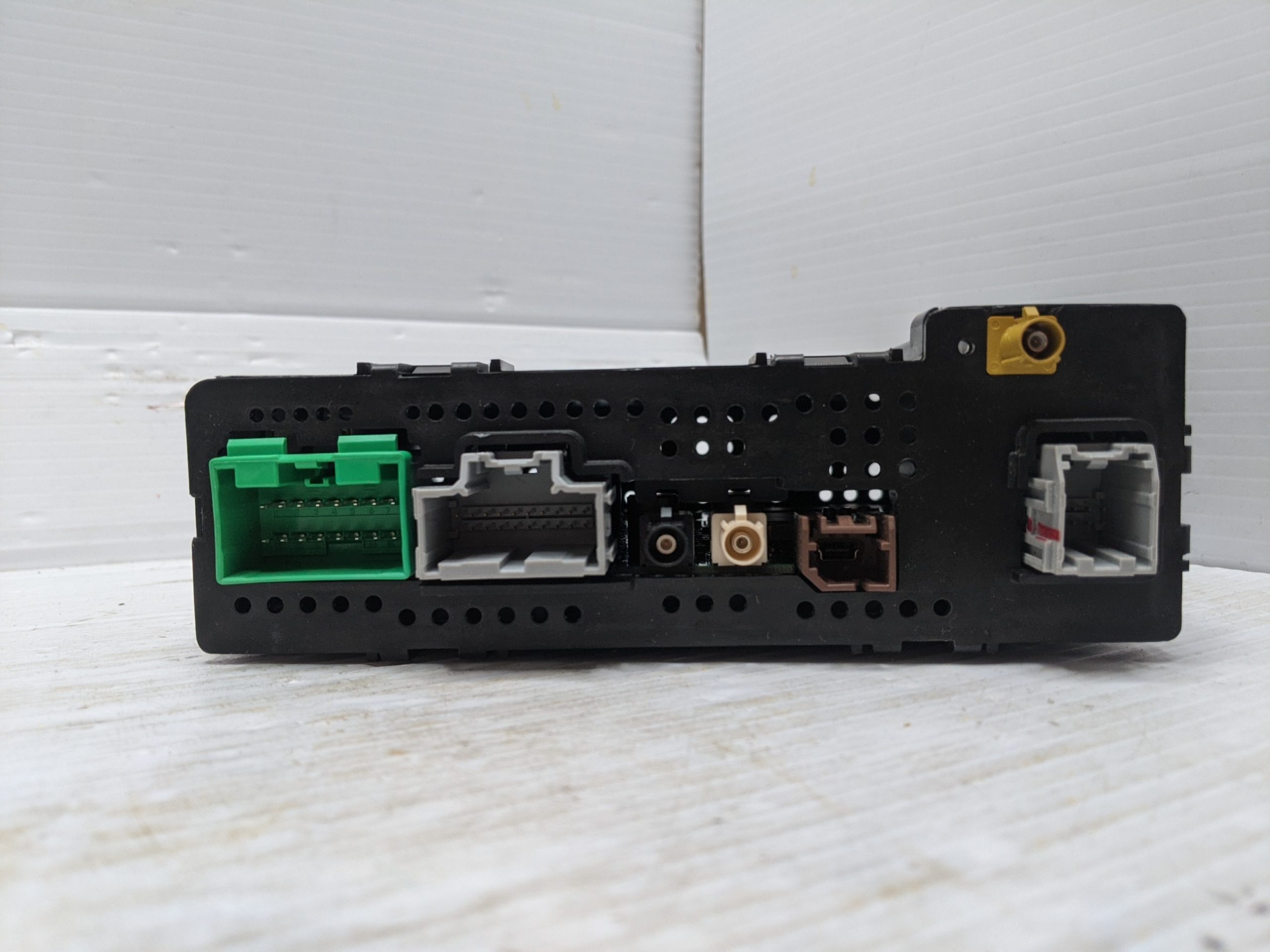 UNLOCKED 18-20 CHEVY BUICK GMC OEM RADIO 84361177 IO6 w/U2K - Image 2